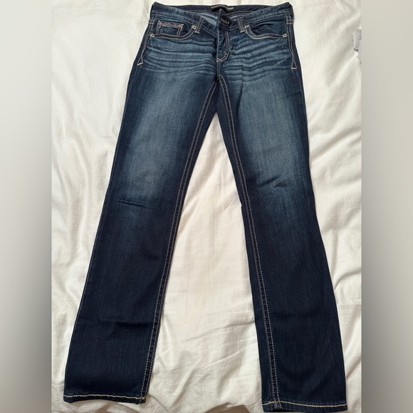 NWOT, Express Skinny Low Rise Jeans, Size 6 - Picture 3 of 5